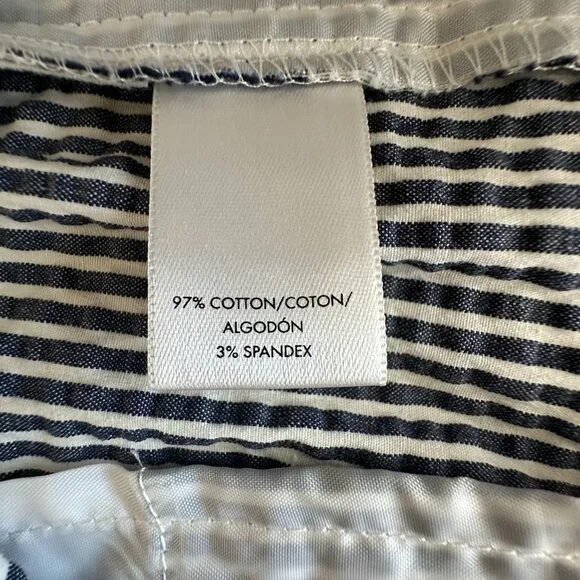 Ann Taylor Women' 6 Devin Fit Blue & White Striped Seersucker Cotton Capri Pants - Picture 12 of 13